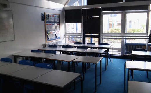 Regular_parkside_c_-classroom_th