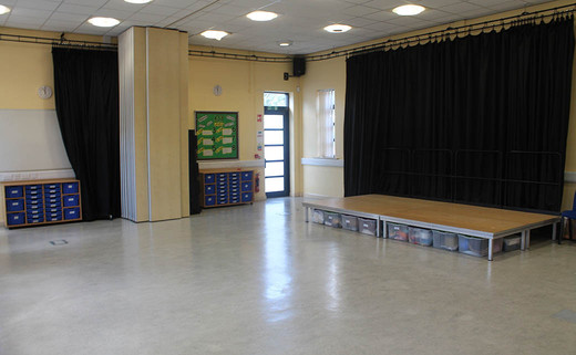 Regular_moor_park_drama_room1040x642