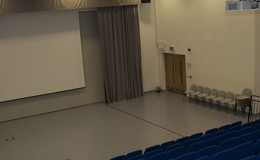 Thumb_main_hall_1040_x_692