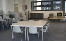 Thumb_large_meeting_room_2_1040x692
