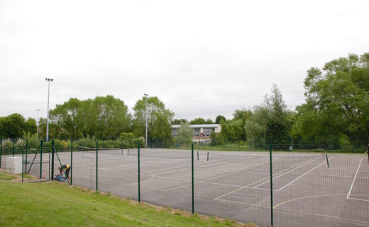 Regular_penketh_tennis_courts