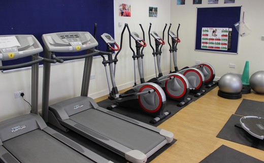 Regular_sutton_-_fitness_suite_th
