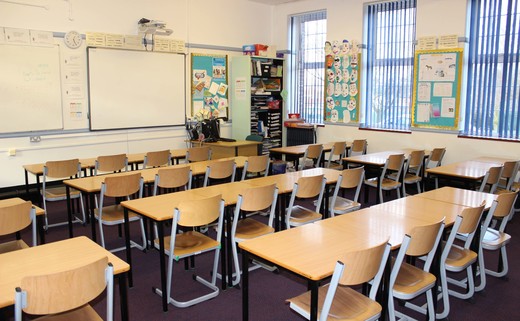 Regular_sutton_-_classroom_th